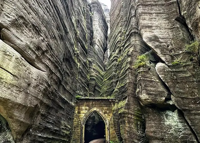 Radkow/gory Stolowe/kotlina Klodzka * 라트코프